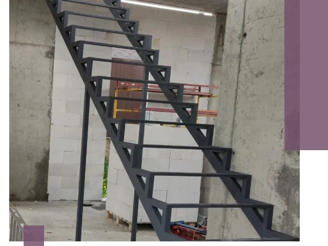 Демонтаж металлических лестниц в Новоуральске быстро и безопасно