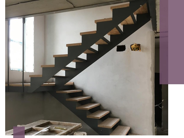 Изготовление лестниц на металлокаркасе в Новоуральске от производителя