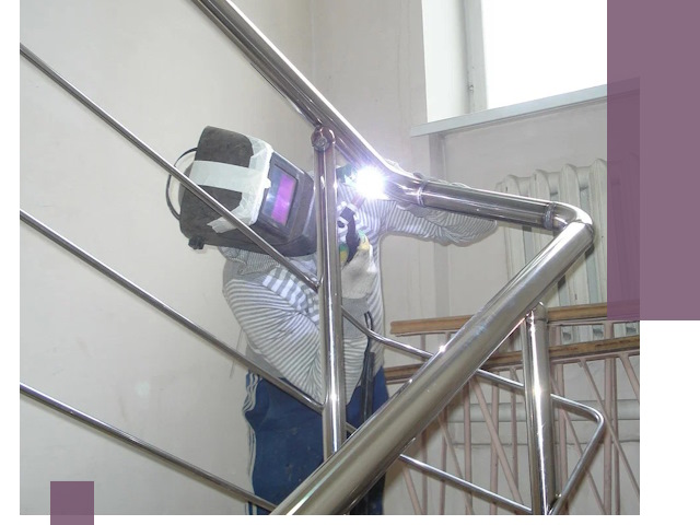 Монтаж перил и ограждений качественно в Новоуральске