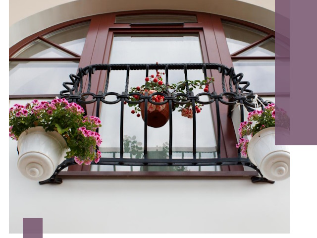 Изготовление и монтаж французских балконов в Новоуральске