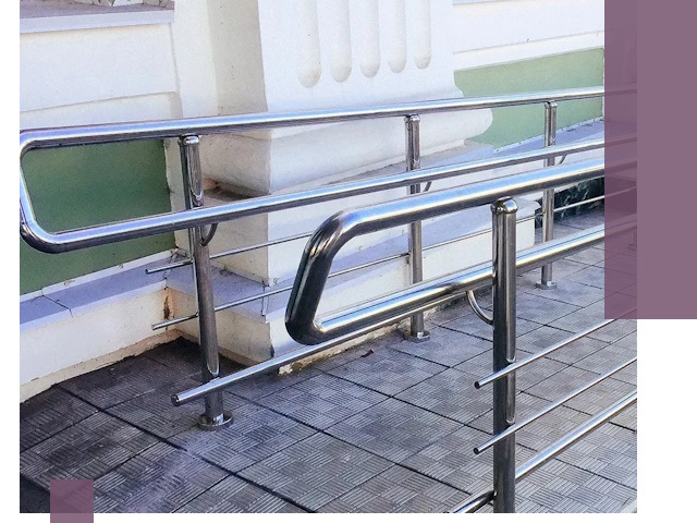 Ограждения пандусов из металла и нержавейки в Новоуральске