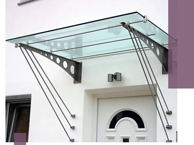 Козырьки над входом под ключ в Новоуральске — изготовление и монтаж