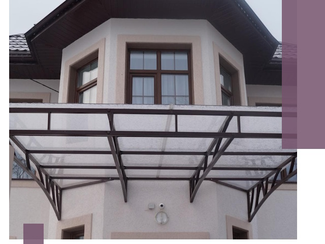 Козырьки из поликарбоната под ключ в Новоуральске