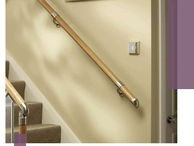 Монтаж пристенных поручней профессионально в Новоуральске