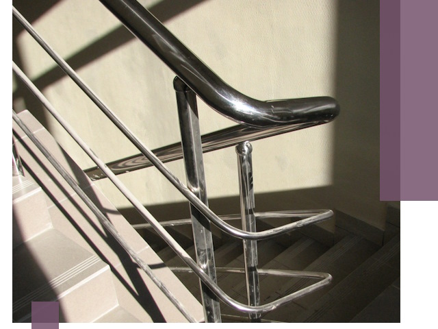 Поручни из нержавеющей стали под ключ в Новоуральске